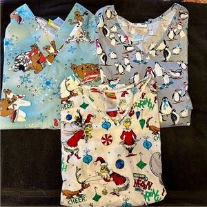 Women’s medium scrubs